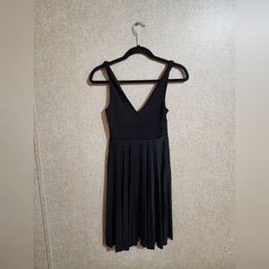 Elegant Black Sleeveless Dress Size Medium